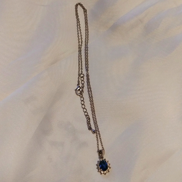 Necklace with Pendant Faux Sapphire and Crystal - Picture 2 of 4